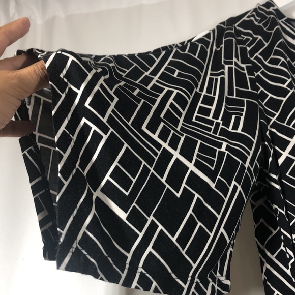 LAUREN Ralph Lauren blouse cold shoulders - Picture 2 of 12